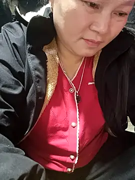 yoowwmr online show from November 12, 3:04 am