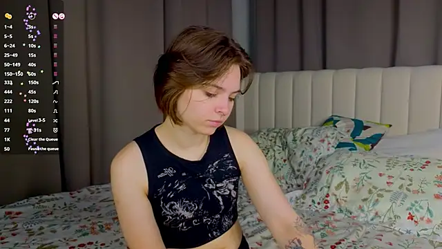 PolIyBowman online show from October 5, 3:06 pm