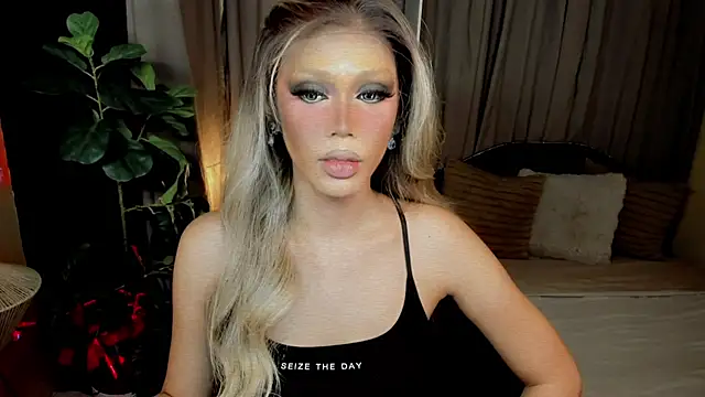 Candicebloom online show from April 4, 11:03 pm