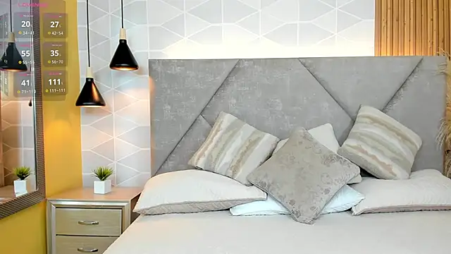 Jade Whisper online show from November 28, 1:41 am