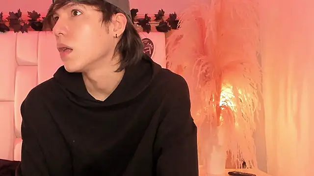 Daphne And Roger online show from March 16, 11:14 am