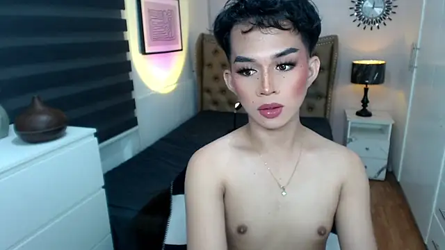 solana imani online show from September 23, 4:49 pm