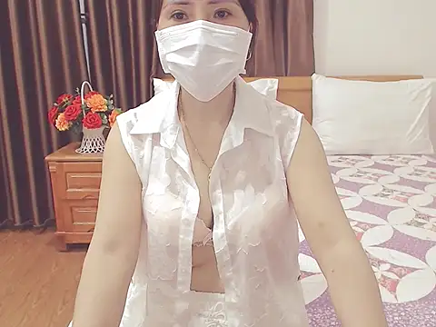 Snapshot of ruby_8x chatting on October 9, 8:02 pm ruby 8x online show from October 9, 8:02 pm