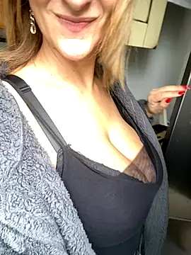 Veryvery30 online show from November 25, 10:39 am