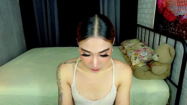 TRANSGODDESSA online show from October 1, 5:56 am