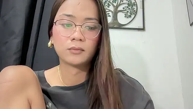 Zialustts online show from March 17, 1:59 pm