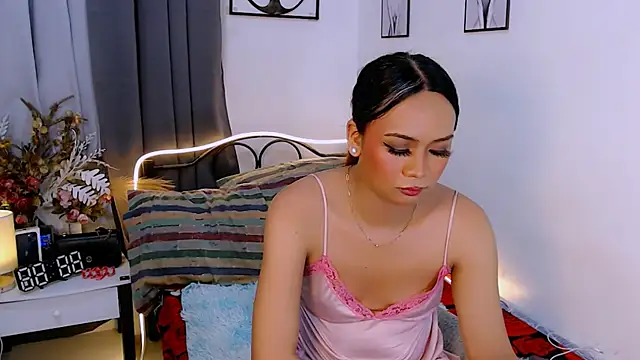 Zialustts online show from October 17, 1:42 am