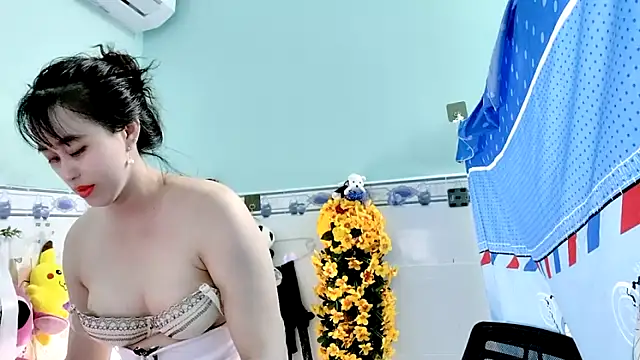 emgaixinhngoan online show from September 9, 4:18 pm