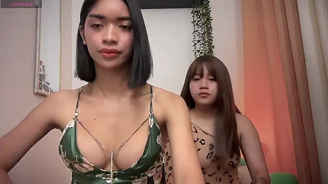 Yoursexy adriana online show from May 11, 3:30 am