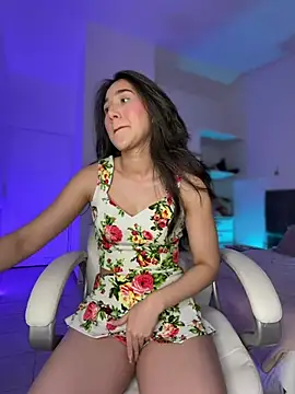 julieta jhonss online show from August 10, 3:43 am
