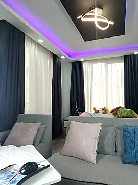 evasweett   online show from December 18, 8:13 pm