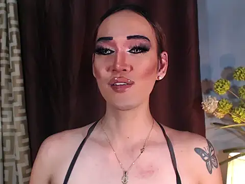 AleinaCroft online show from July 18, 10:29 am