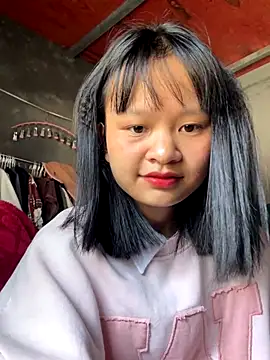 Daisy018 online show from October 30, 3:20 am