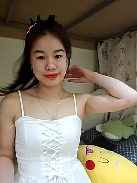 Baby-ladytits2025 online show from November 14, 4:40 pm