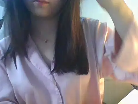 Linzly online show from November 27, 2:58 am