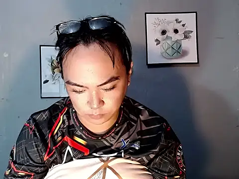 Asianblk barbiedoll online show from June 15, 7:41 am