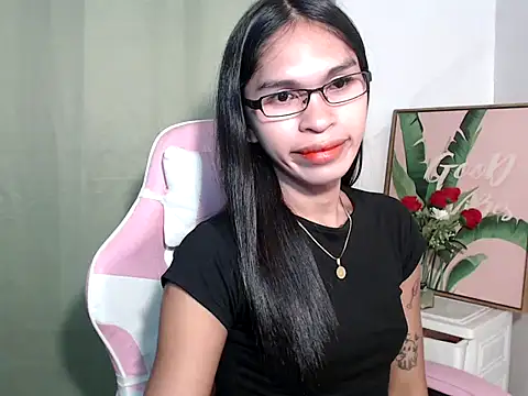 sexloverxxz online show from October 2, 10:20 am