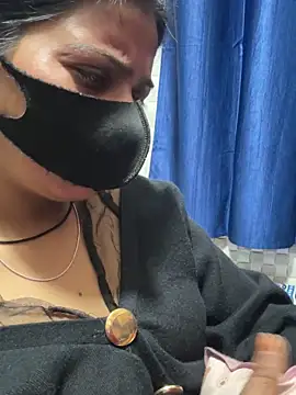 Hot Jaanvi  online show from February 10, 4:43 pm