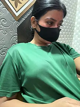 Hot Jaanvi  online show from April 19, 3:17 am