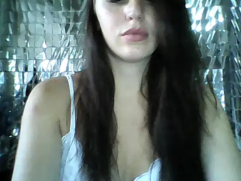 Qinini online show from September 17, 7:17 am