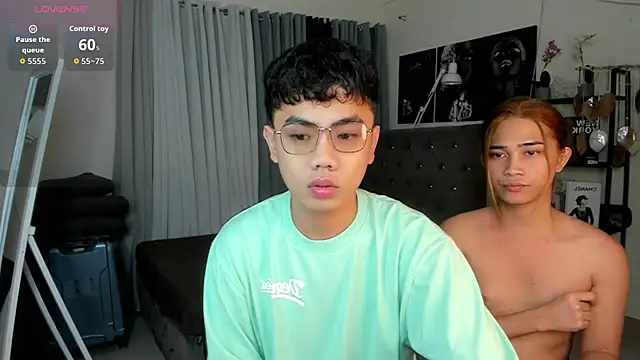 naughtytskim online show from October 5, 4:34 pm