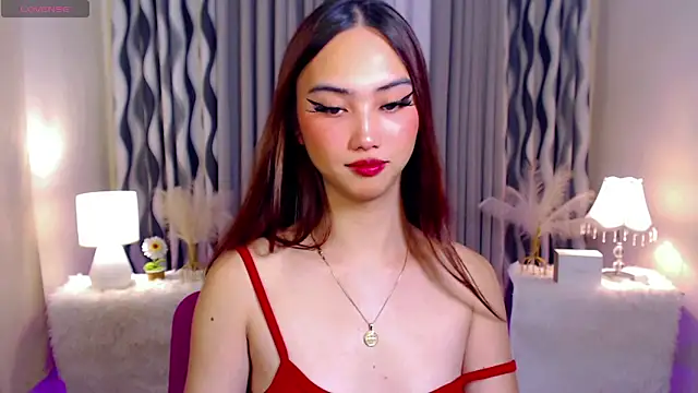 Kiah Wyatt online show from October 29, 5:34 am