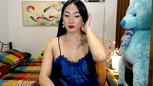LovelyQueen69 online show from October 2, 9:25 am