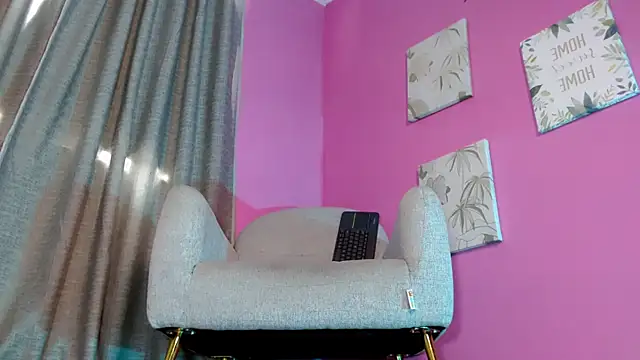 emily ox0 online show from June 25, 8:21 pm