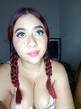 Chloe Sky love online show from November 20, 4:46 am