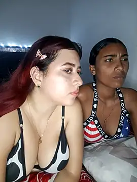 Chloe Sky love online show from February 27, 4:01 am