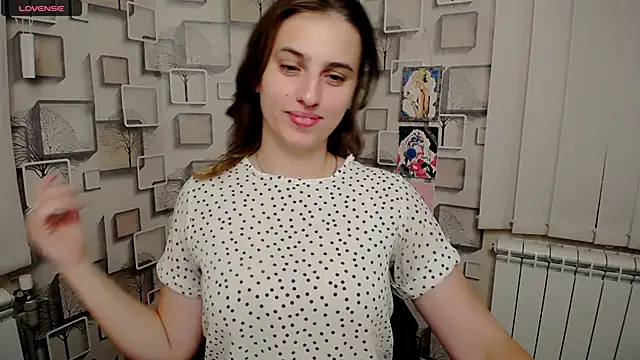 AmandaDimond  online show from September 15, 1:08 pm