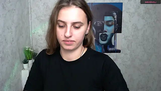 AmandaDimond  online show from October 26, 12:55 pm