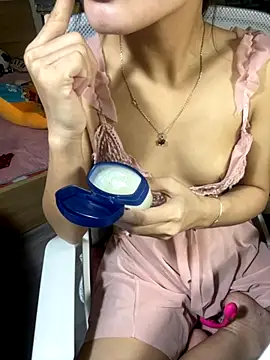 Mina048 online show from October 19, 12:29 pm