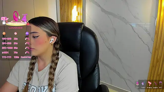 KYLIE JONES6 online show from September 23, 3:15 am