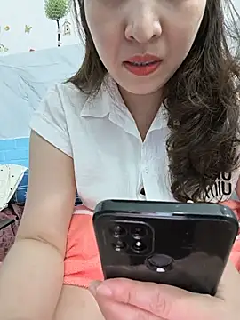Ariana-Vy online show from May 24, 3:16 am