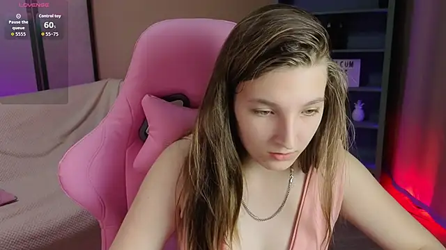 Mia Myles online show from October 5, 10:31 am