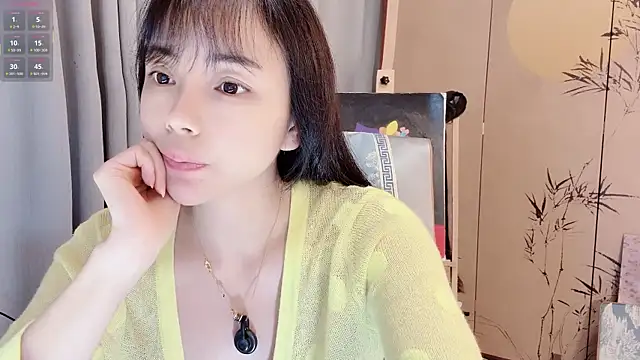 xinxin520-baby online show from June 8, 2:23 am