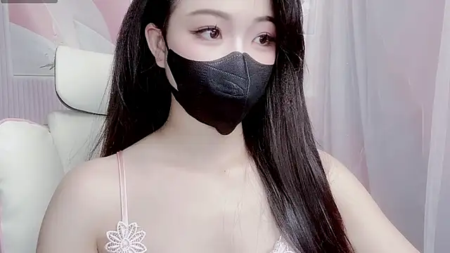 kemybaby online show from April 7, 8:00 pm