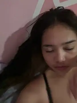 aaliyah walker online show from August 7, 9:49 am