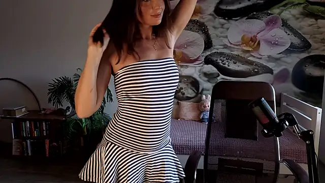 jenny  cutey online show from June 28, 4:19 am