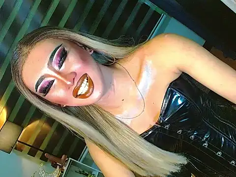 Queen yasii 88 online show from June 17, 1:45 pm
