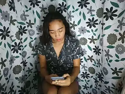 Virgen christine01 online show from August 1, 12:56 am