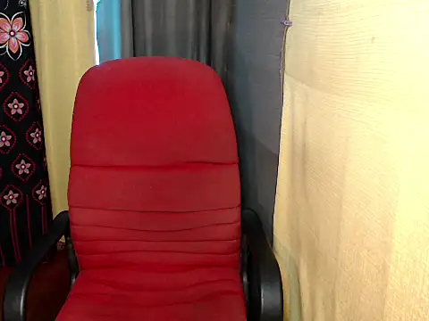 lovelyallena07 online show from June 30, 12:32 am