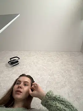 Delilah Leila online show from December 1, 10:41 am