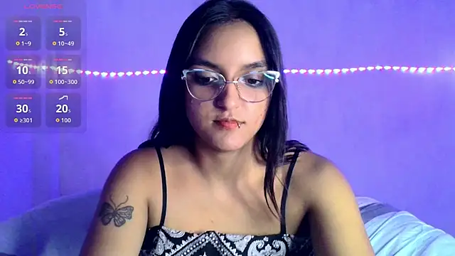 Ari 20  online show from March 31, 8:20 pm