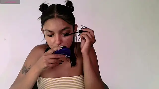 Ari 20  online show from June 20, 8:34 pm