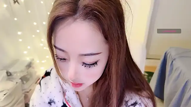 charlotte520 online show from November 24, 12:45 am