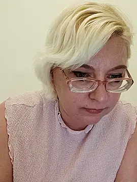 VikaKing online show from September 19, 5:34 pm