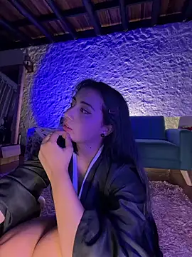 kaori 77 online show from April 11, 7:45 am