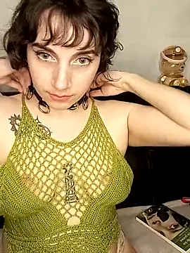 DarthBunny online show from November 10, 11:44 pm